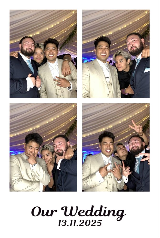 SelfieDrop photo booth 6x4 print from a party
